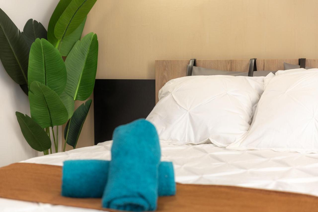 Le Voilier - Port De Plaisance - Host Provence Apartment La Seyne-sur-Mer Luaran gambar