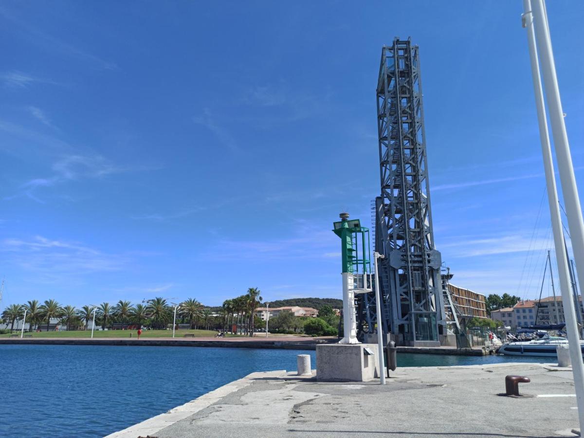 Le Voilier - Port De Plaisance - Host Provence Apartment La Seyne-sur-Mer Luaran gambar